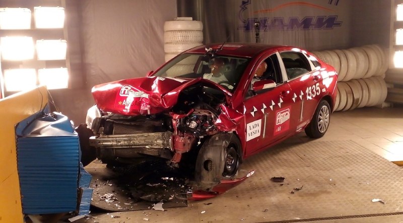 http://www.autoreview.ru/upload/medialibrary/30d/PIT_2312.jpg